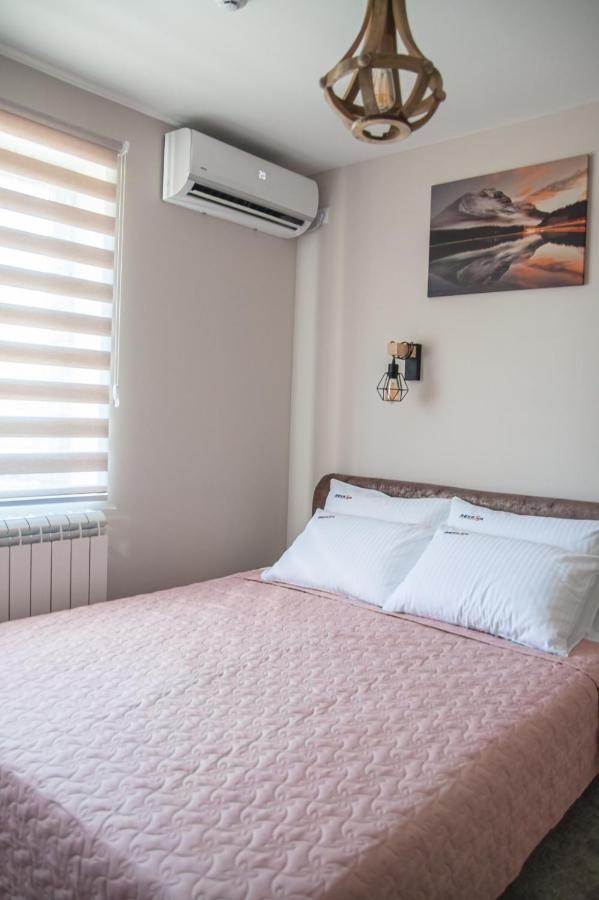Mehana Apartmani Leskovac  Buitenkant foto