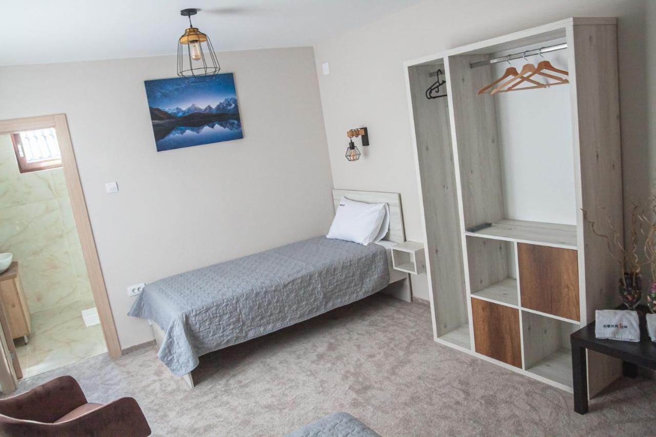 Mehana Apartmani Leskovac  Buitenkant foto