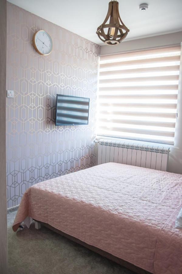 Mehana Apartmani Leskovac  Buitenkant foto