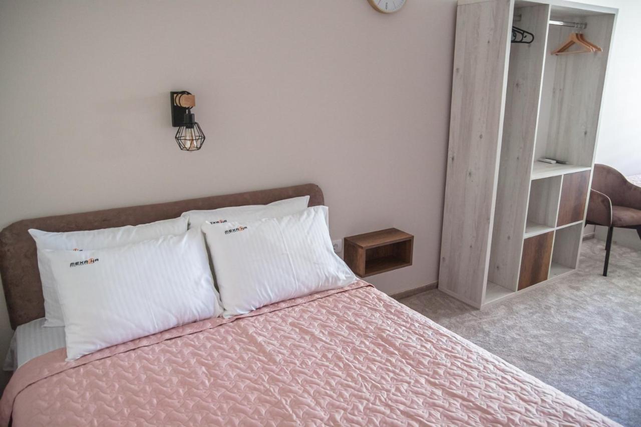 Mehana Apartmani Leskovac  Buitenkant foto