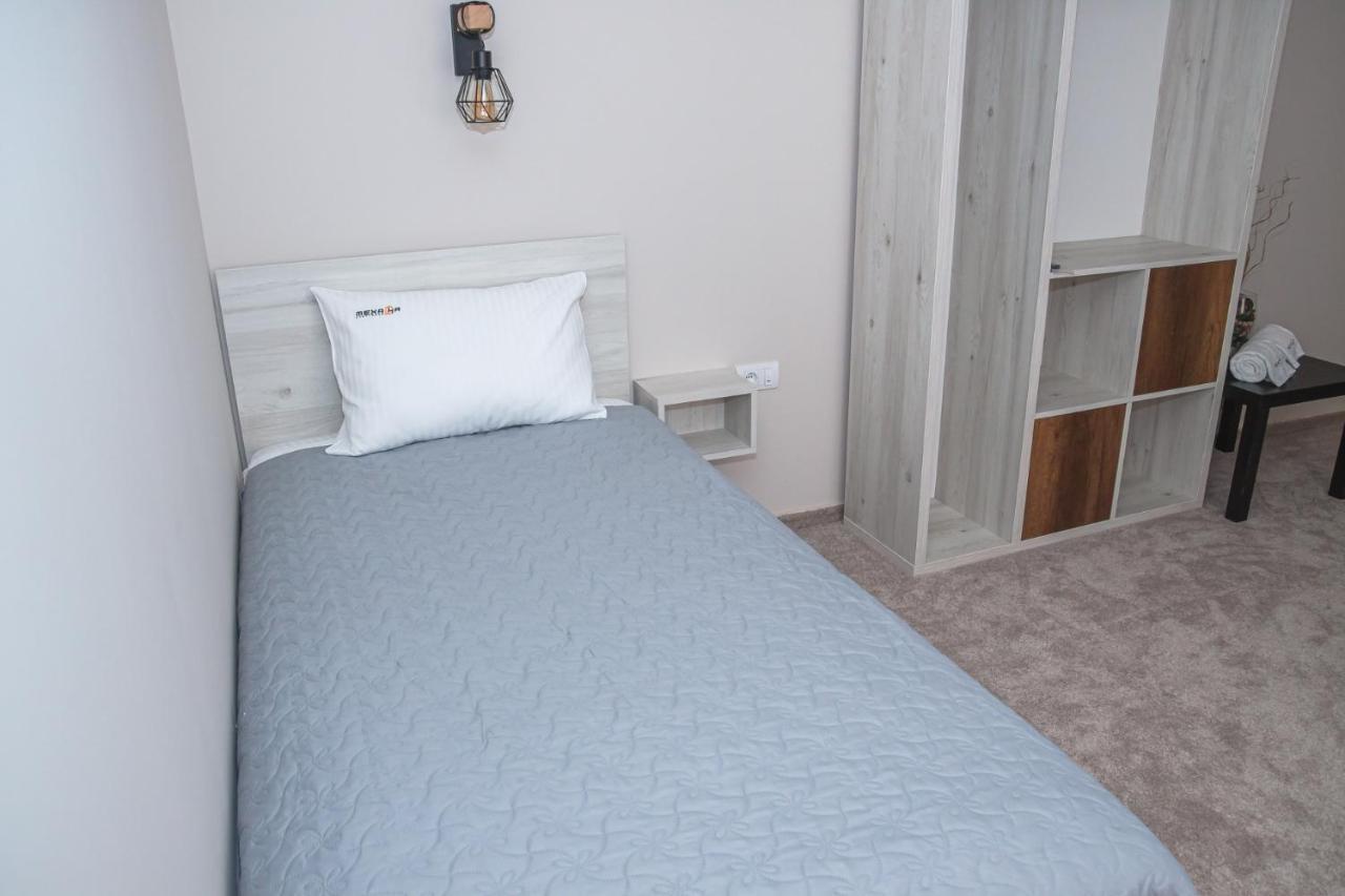 Mehana Apartmani Leskovac  Buitenkant foto
