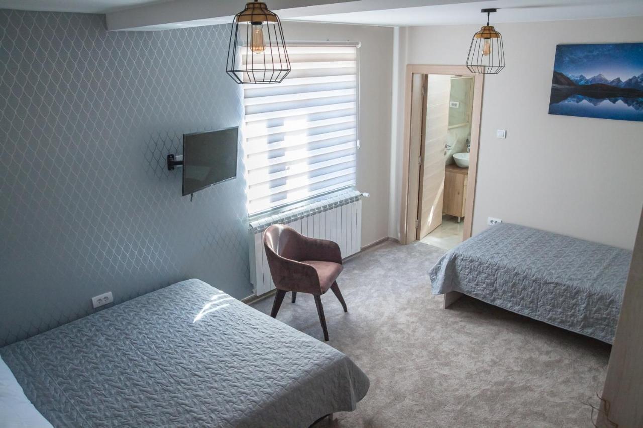 Mehana Apartmani Leskovac  Buitenkant foto